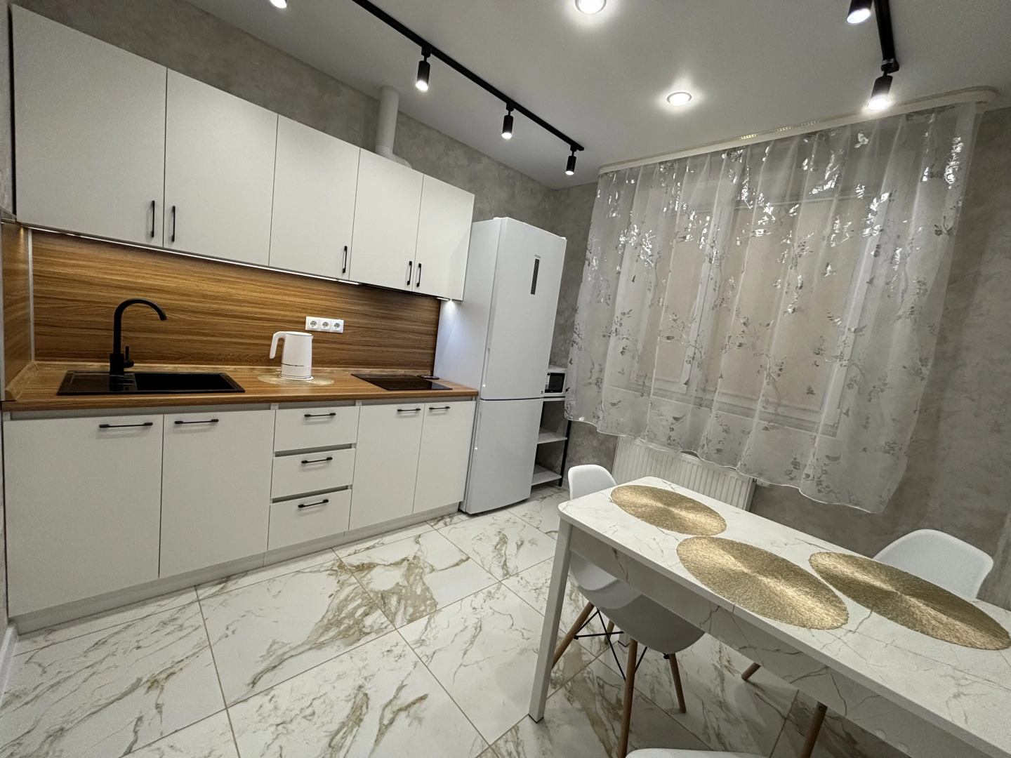 Квартира Уютная и светлая видовая квартира с панорамным видом на Волгу