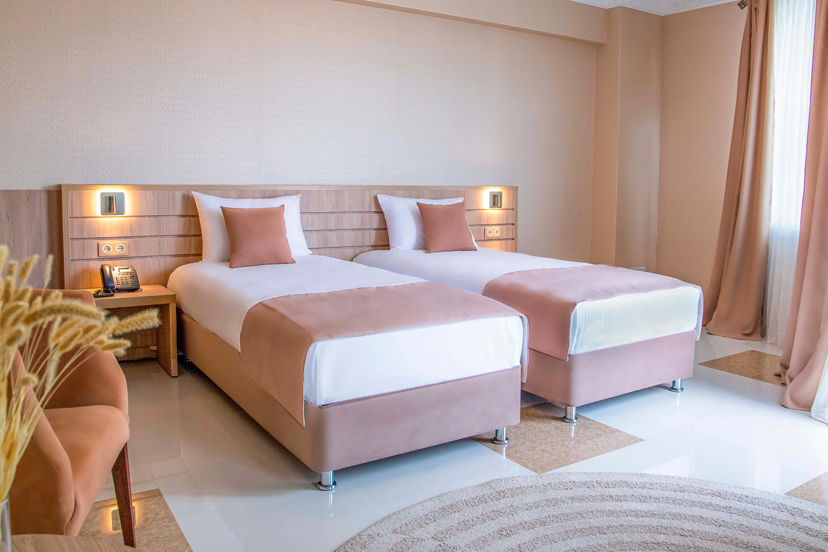 Отель Кристэлла