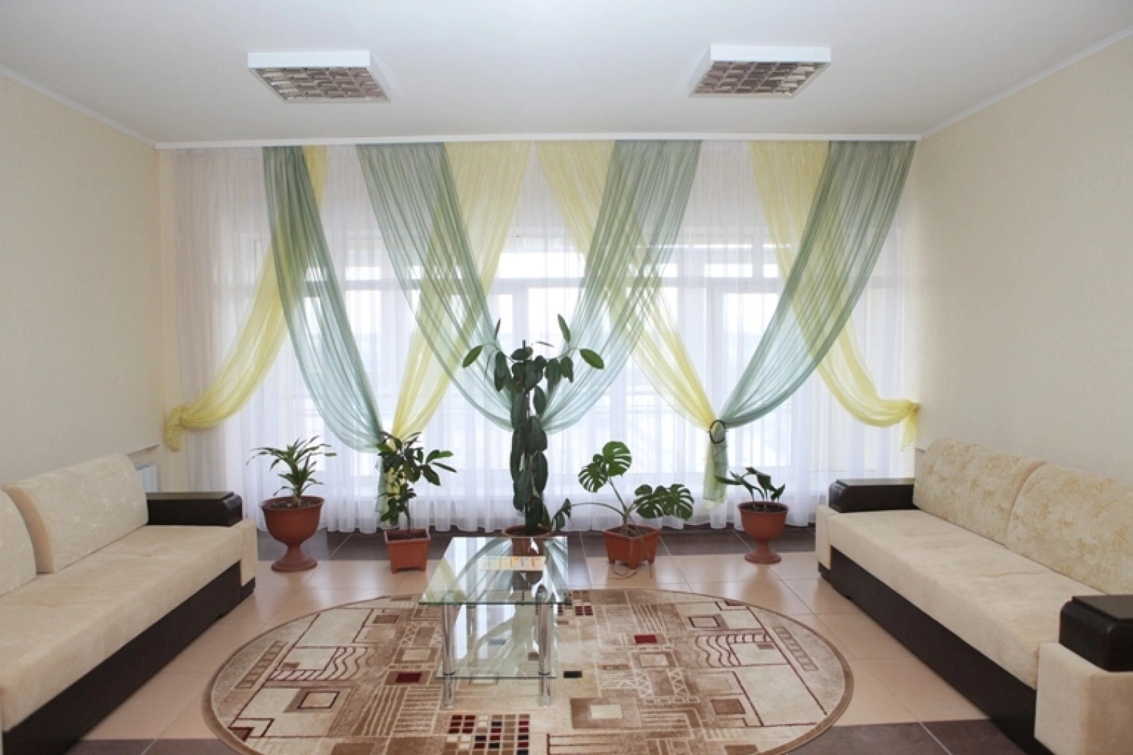 Gostinitsa Yubileynaya