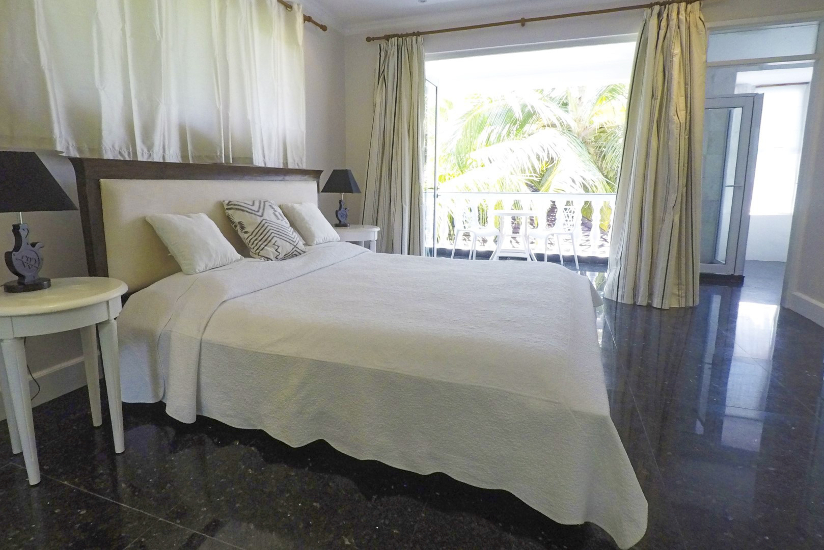 Вилла Chateau Elysium Two-Bedroom Villa 2