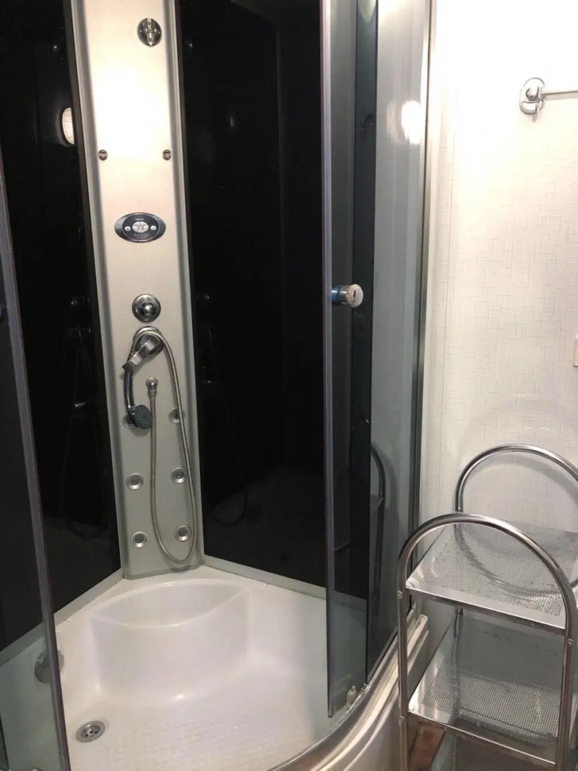 Частный дом Половина дома с отдельным входом и своей частью двора, у моря, с мангалом, гамаком