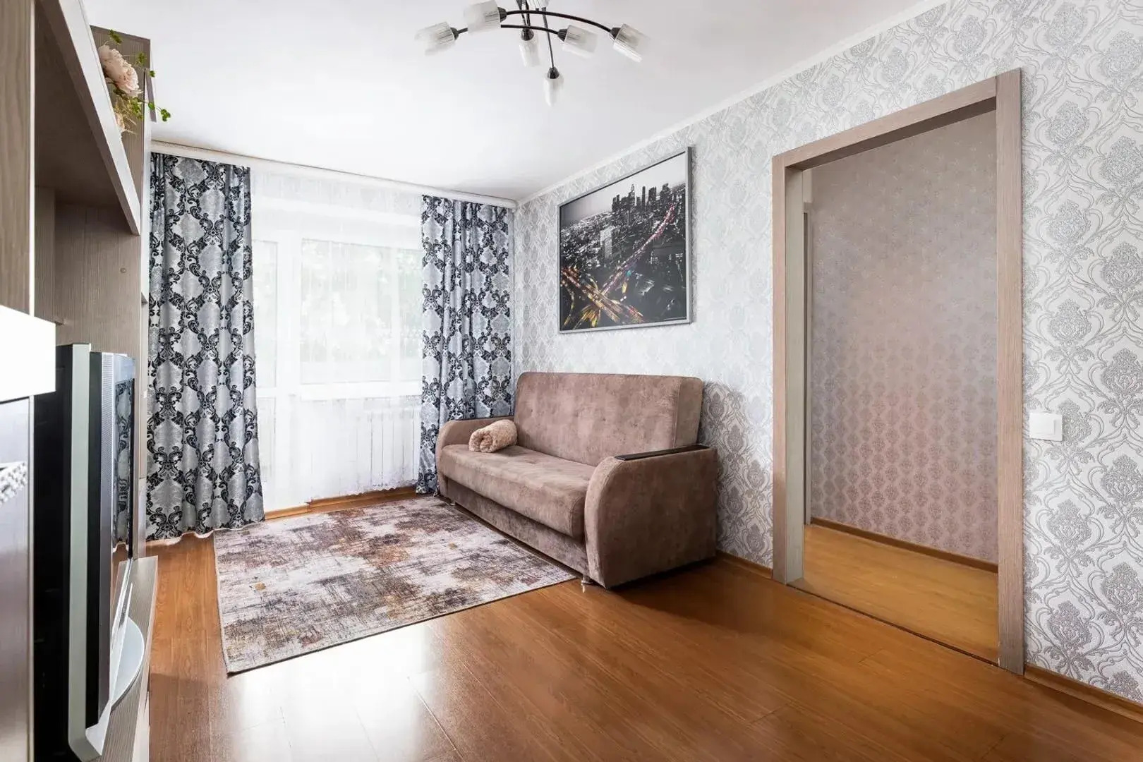 Квартира Двухкомнатная