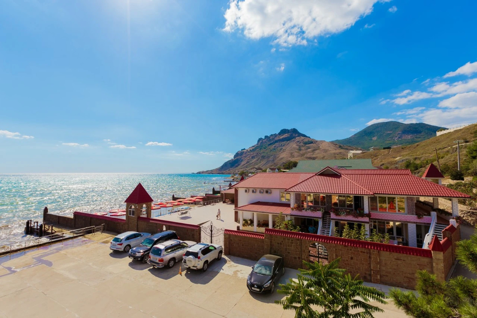 Отель Белый Грифон