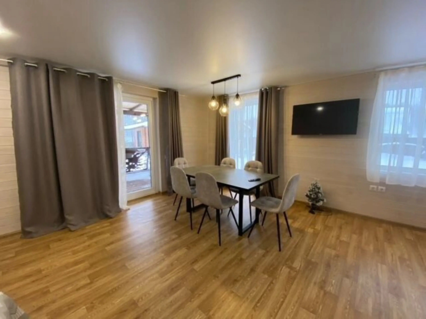 Частный Дом Ёлки 4