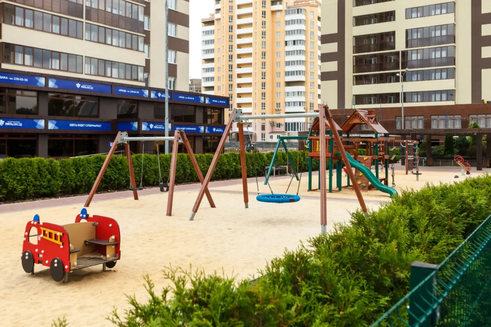 Квартира 25 Этажей Большая Двухкомнатная (70кв.м.) в доме бизнес класса