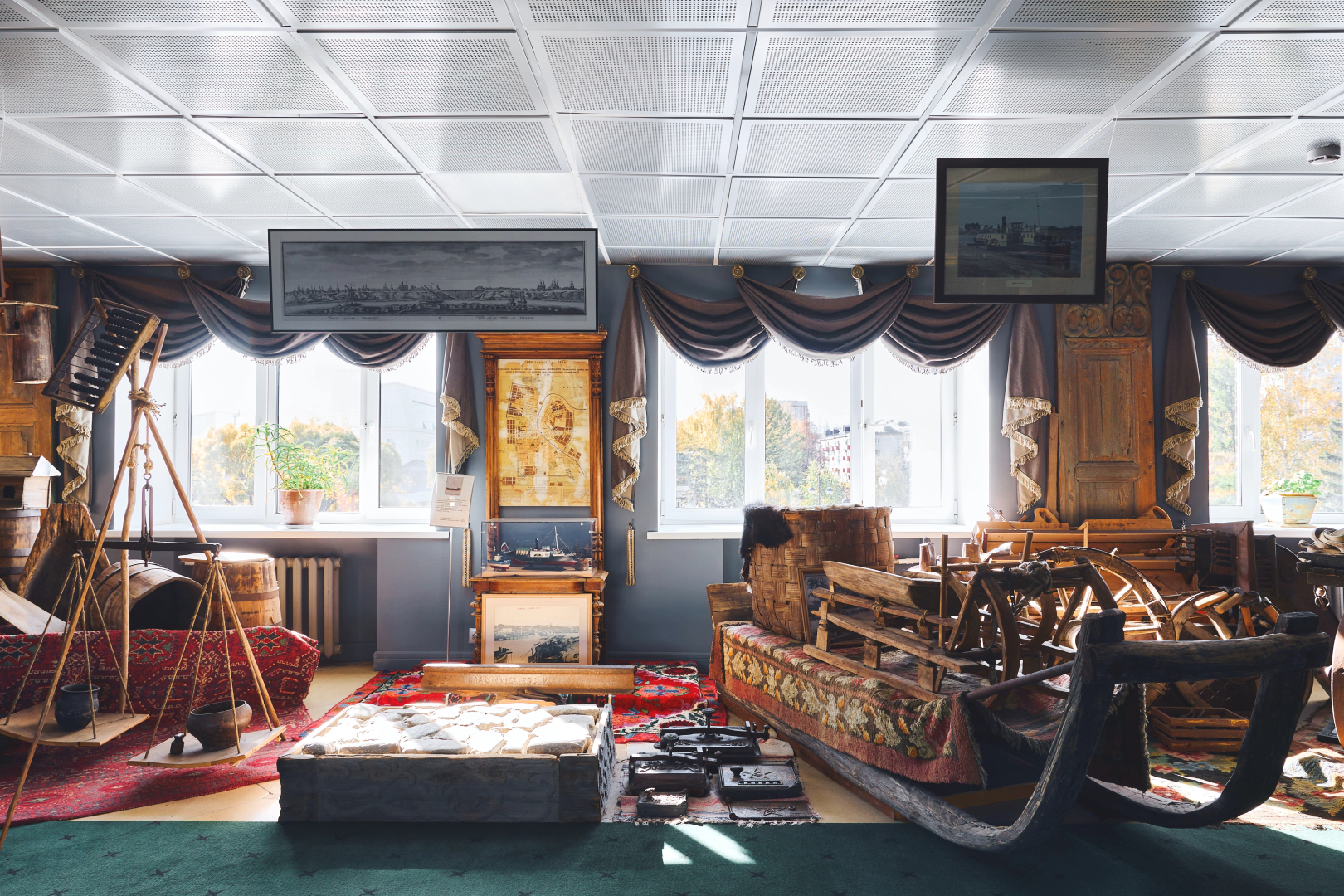 Отель Восток