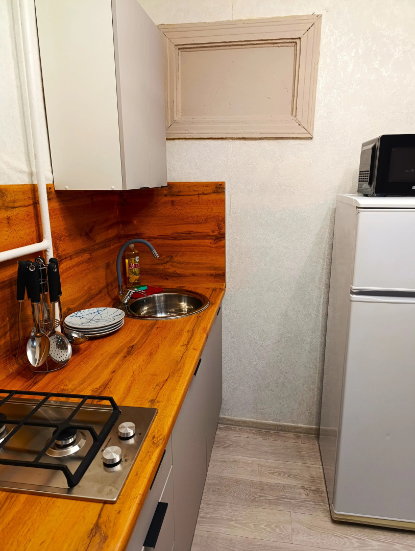 Квартира Староникитская 10