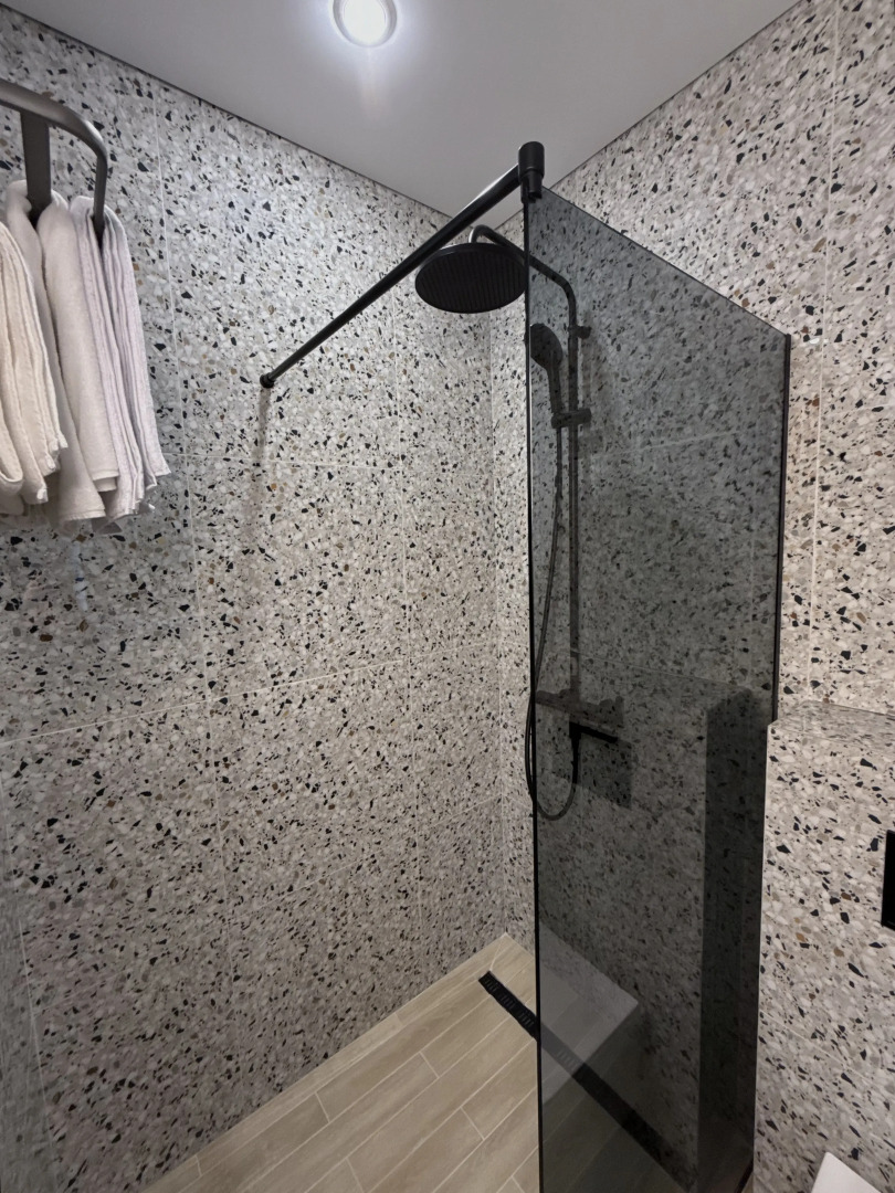 Отель Тет-а-Тет