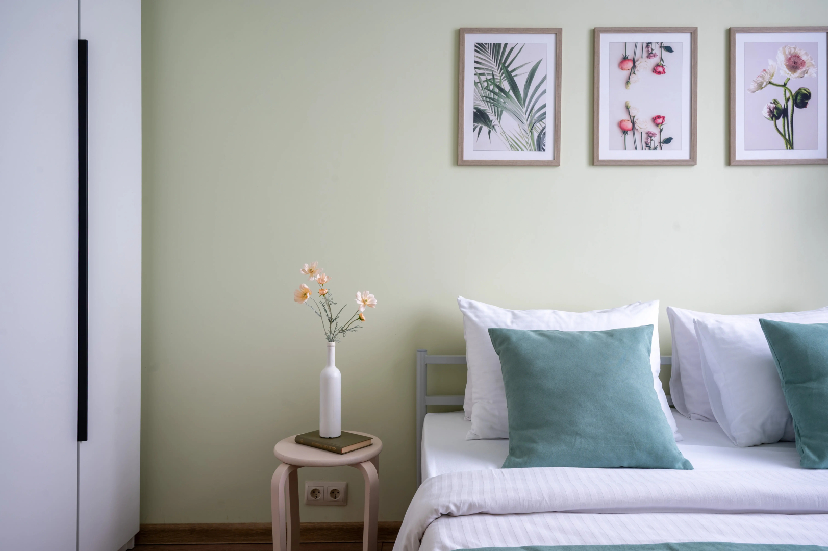 Квартира двухкомнатная Queenstay БотаникАрт рядом с НМИЦ имени Рыжих