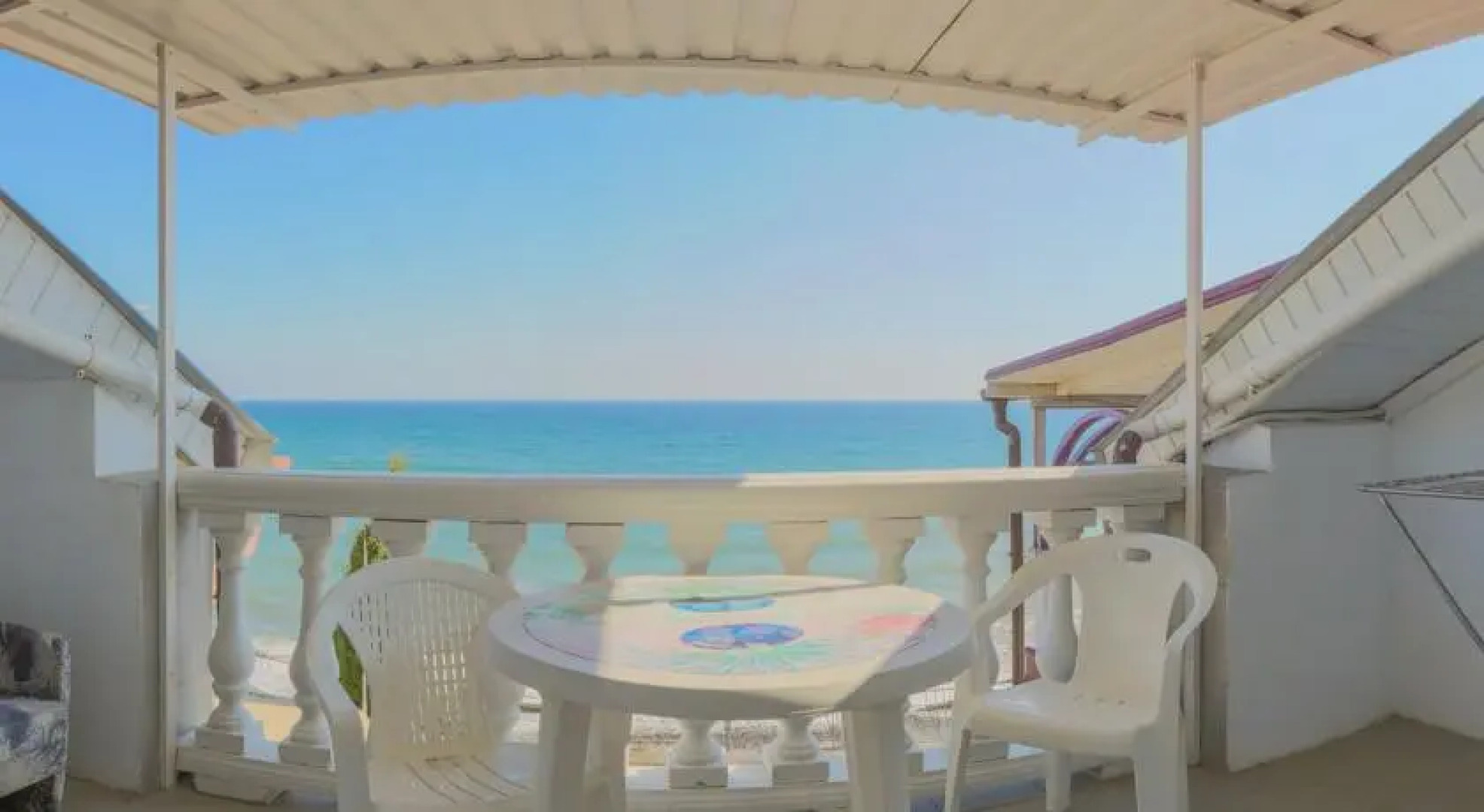 Гостевой Дом с Колоннами