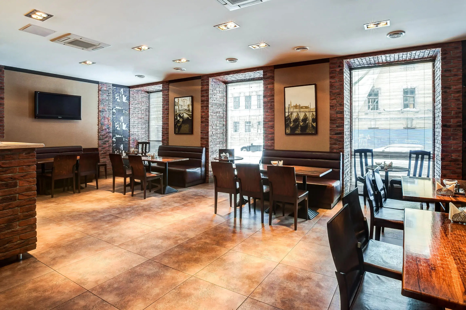 Отель на Римского-Корсакова