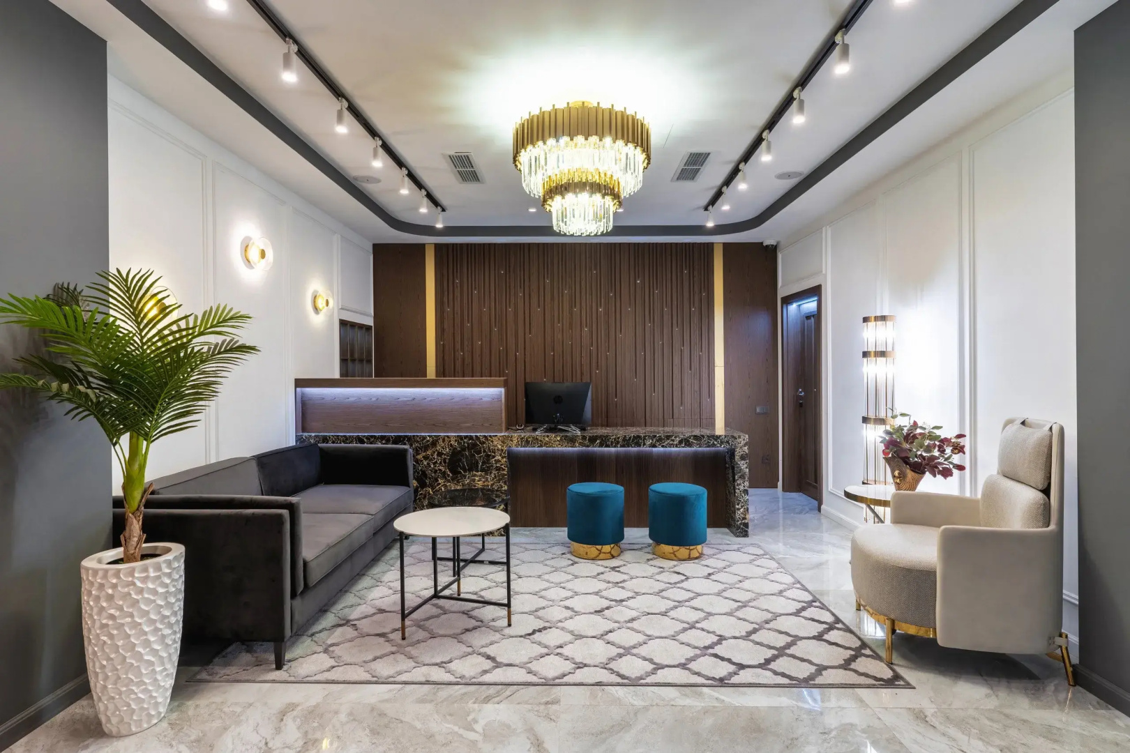 Апартаменты Sergeew Apartments Премиум с кухней в апарт-отеле Аквалина
