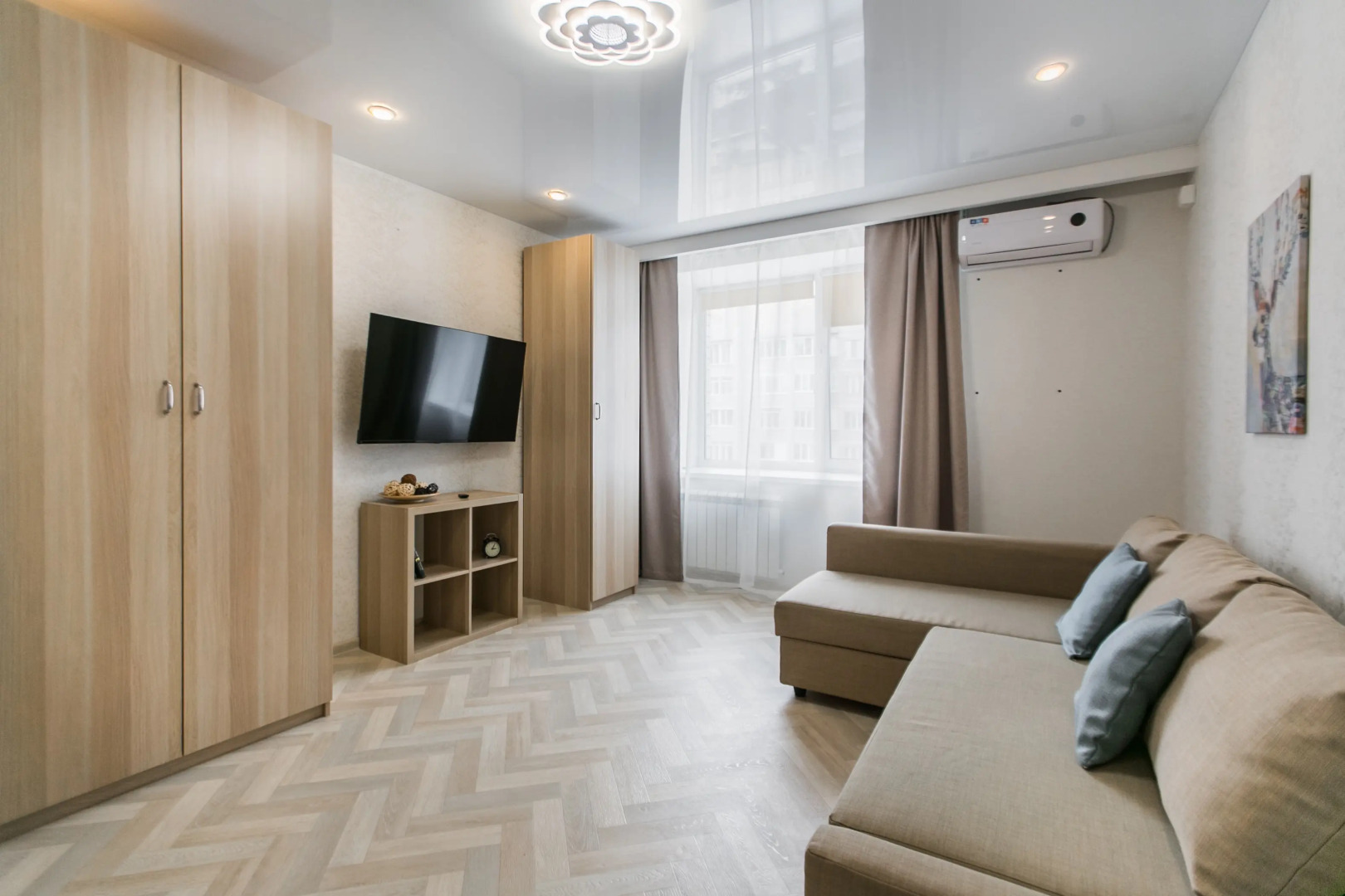 Квартира Чистопольская 85А