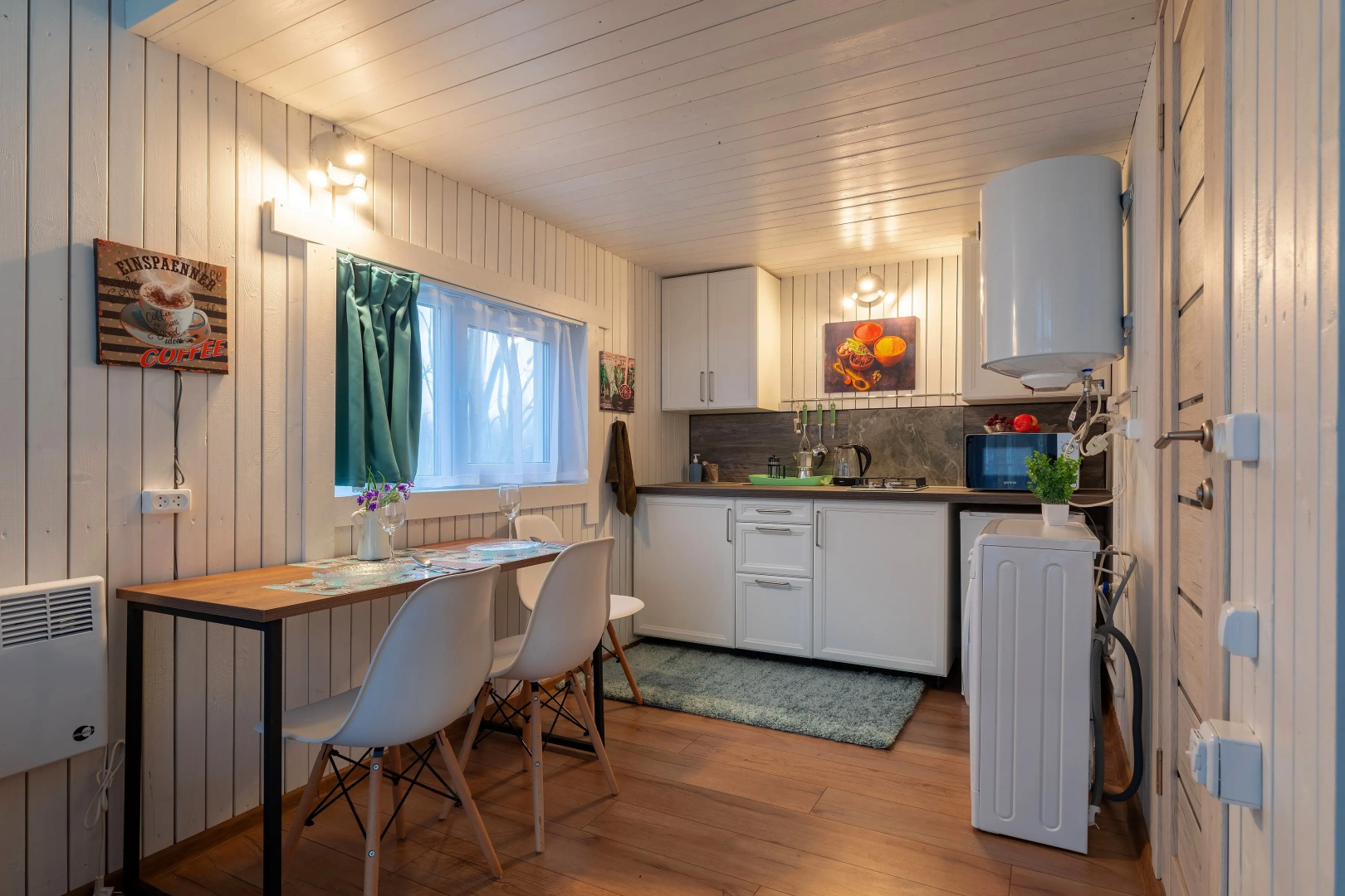 Частный дом Eliza Home в Сосново Хауз