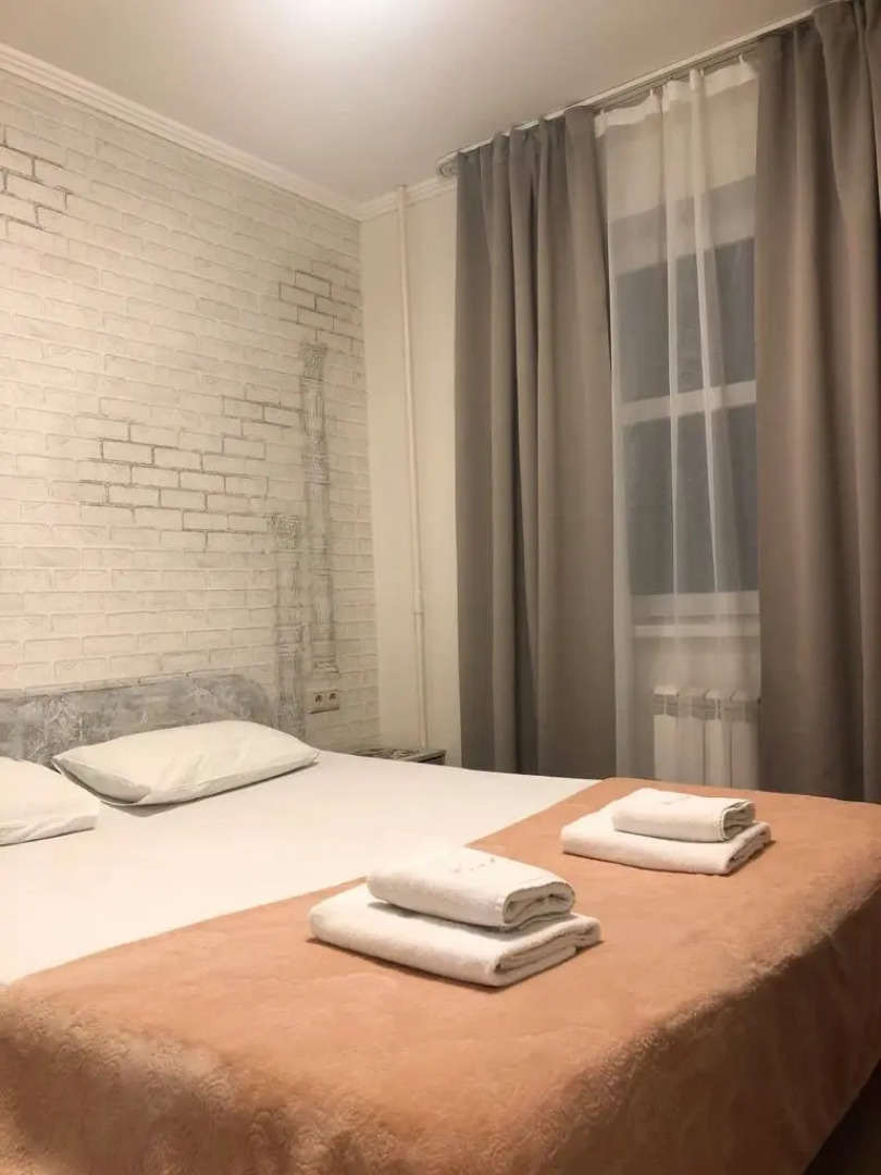 Отель Мажор