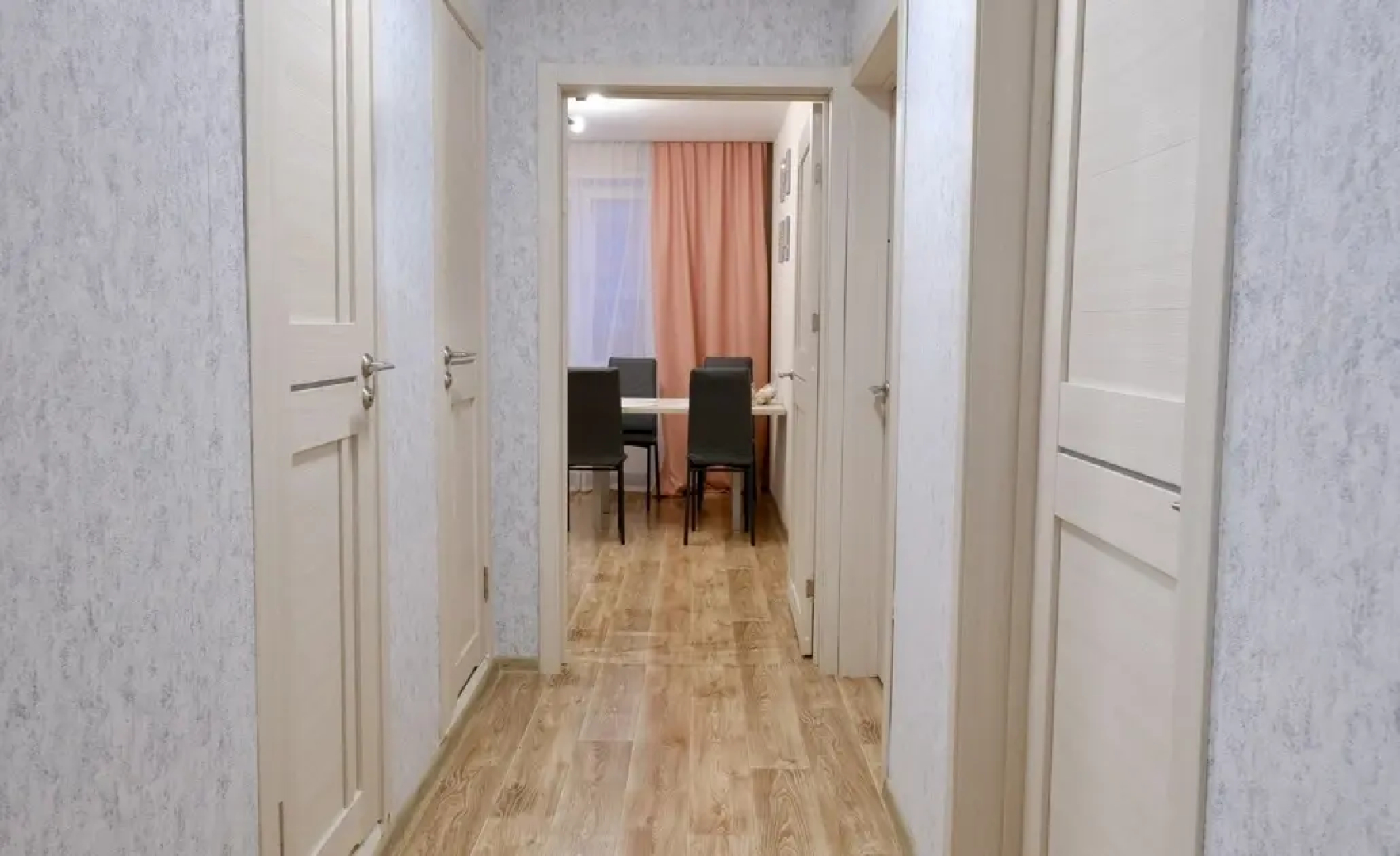 Квартира AppartDeLuxe Дубровинского 110В