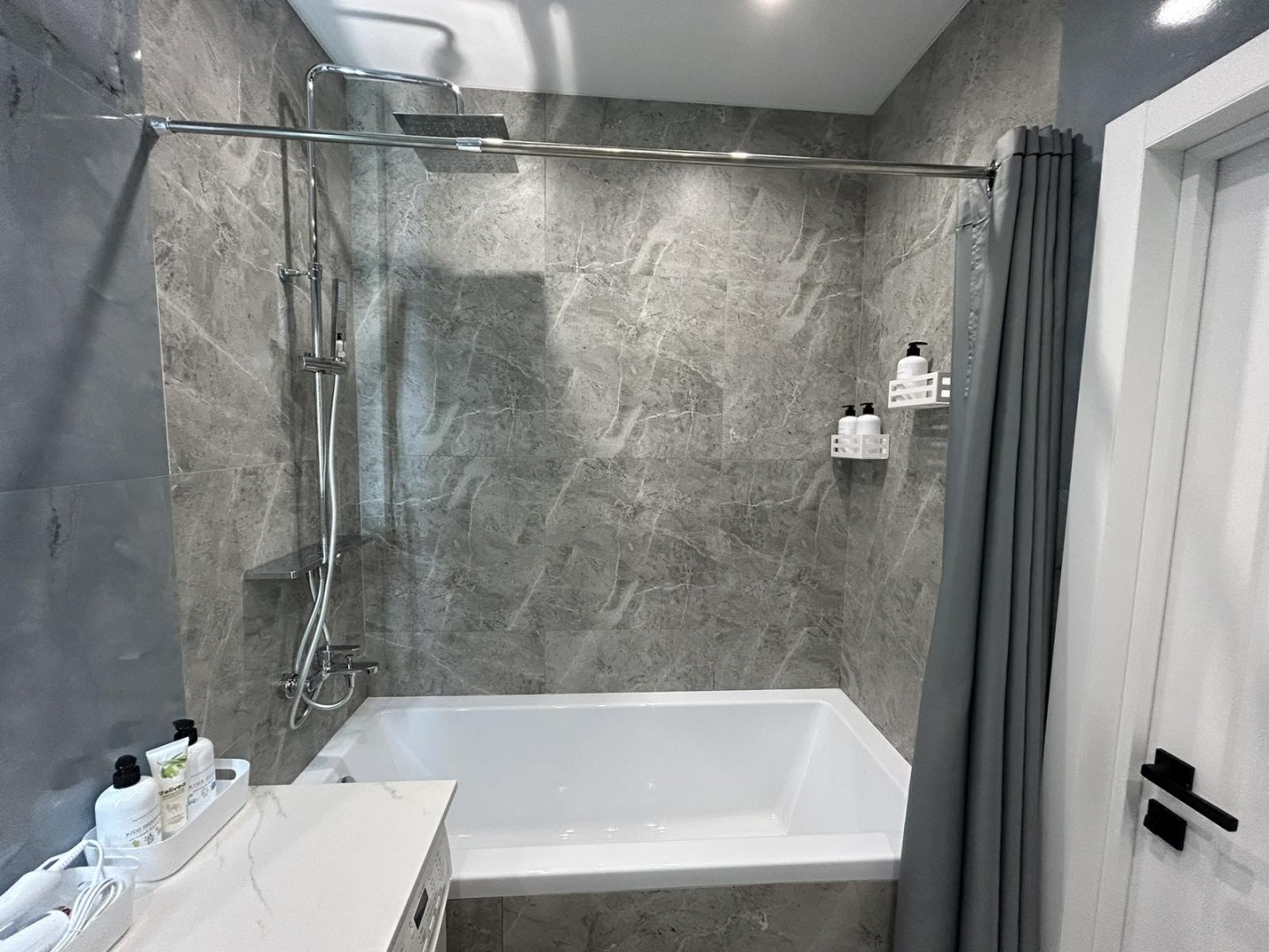 Квартира Еврооднушка рядoм c АКВАПAРKОM, "ТPЦ Окeаниc", Парк Швейцария от Уют и Комфорт Нн