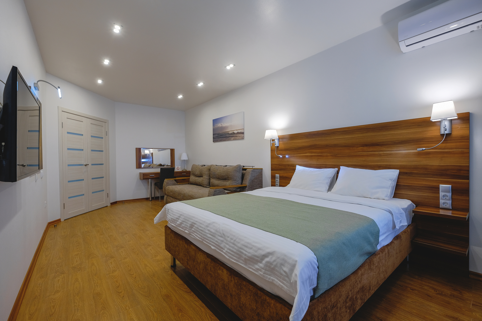 Апартаменты Петровские на Советской 90