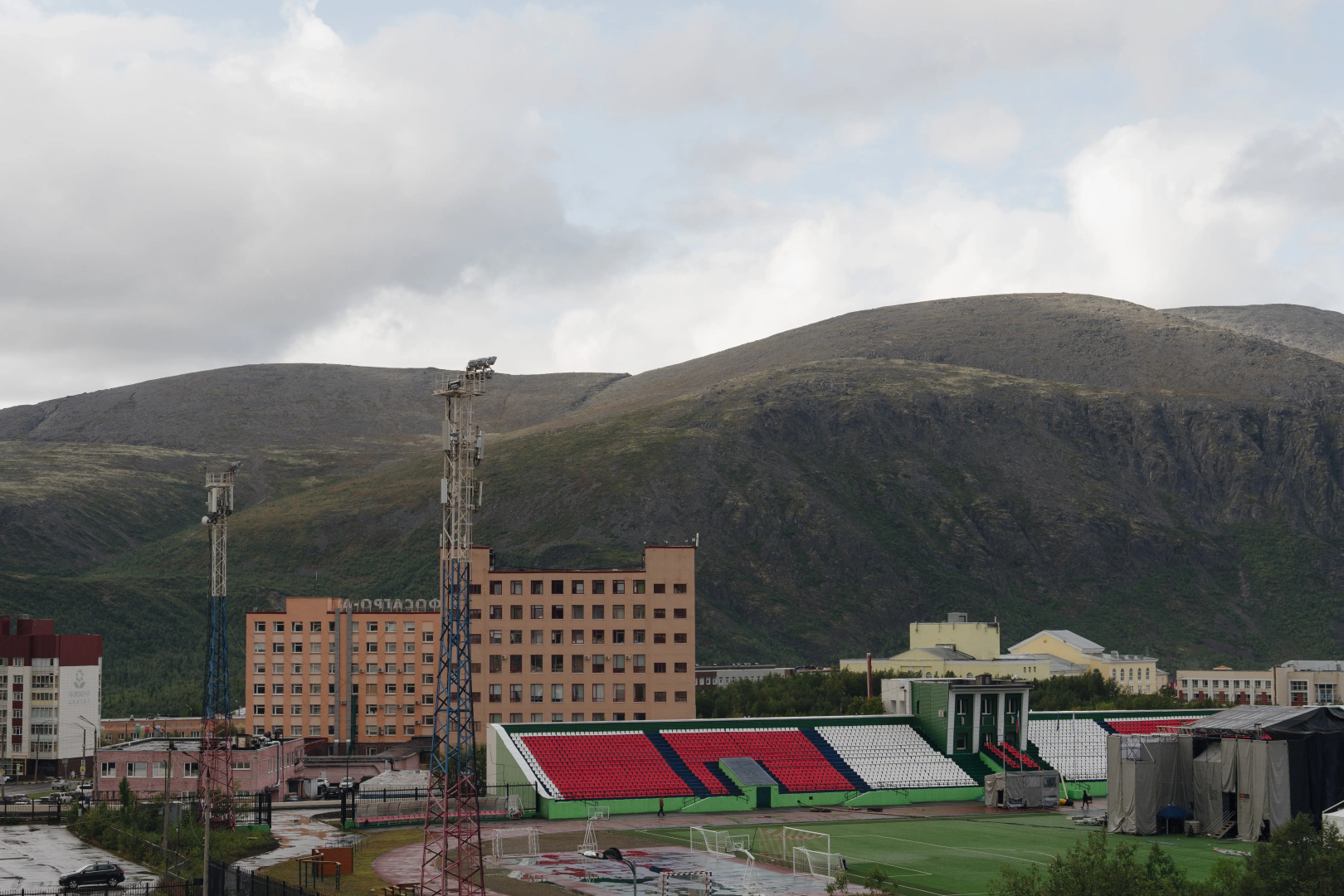 Отель Кировский