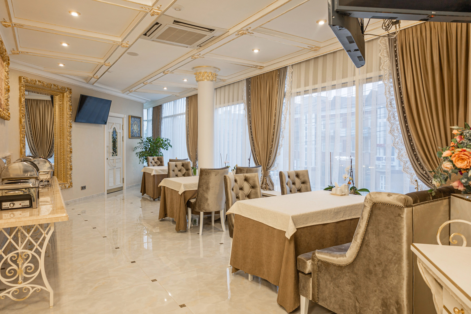 Отель Династия