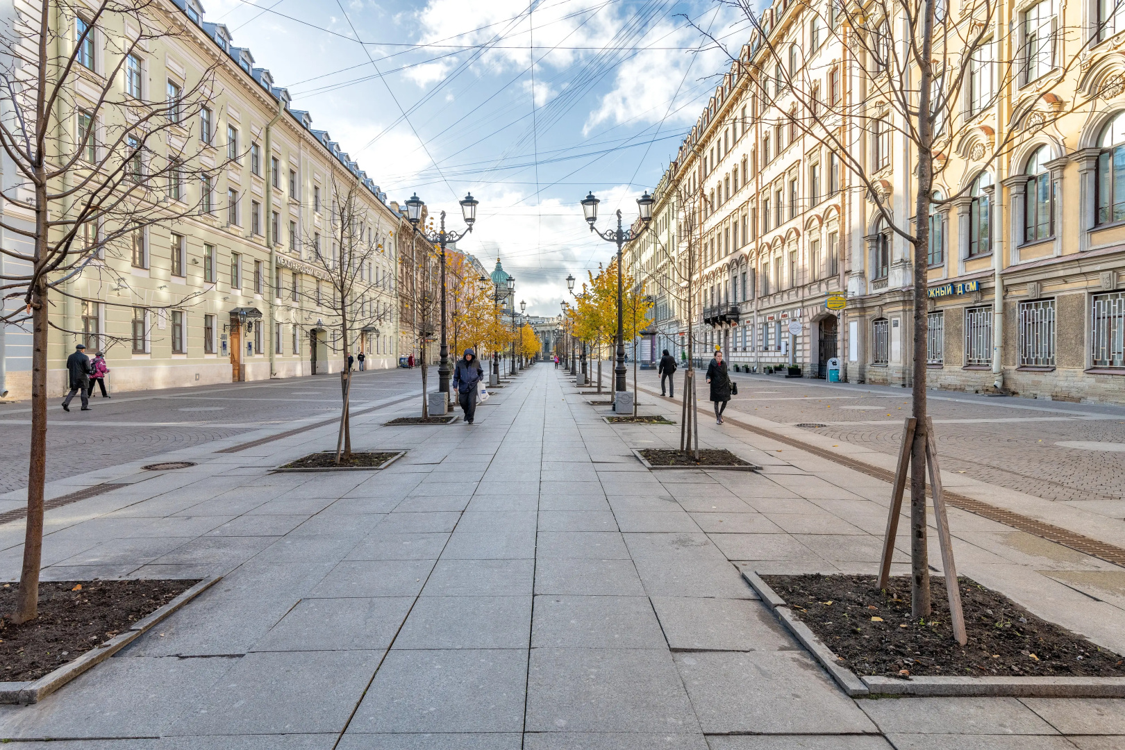 Апартаменты У Храма Спаса на Крови