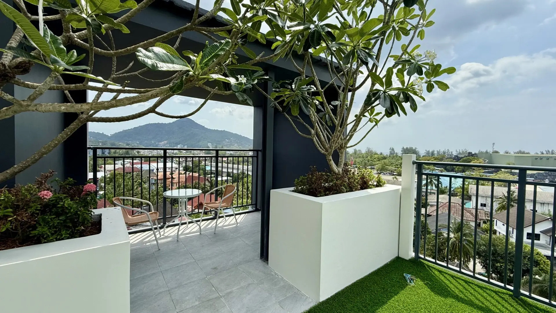 Квартира Милая с бассейном рядом с морем