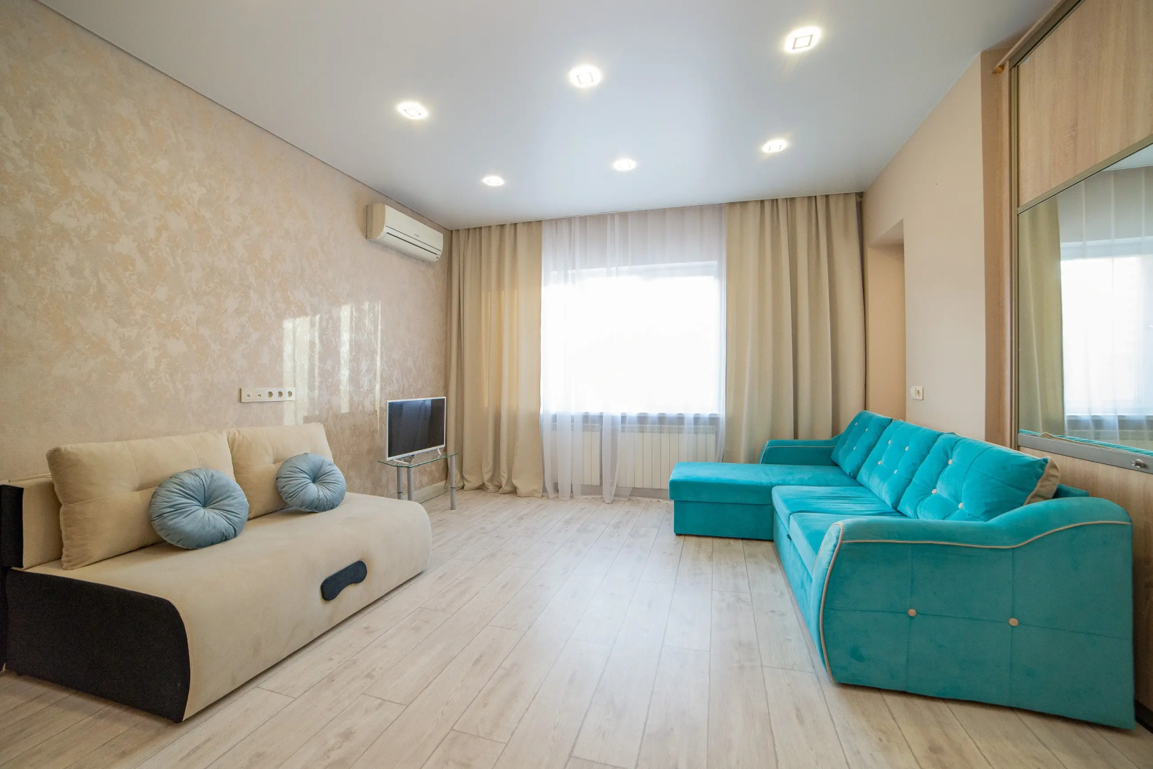Квартира двухкомнатная BeGuest на Хохрякова