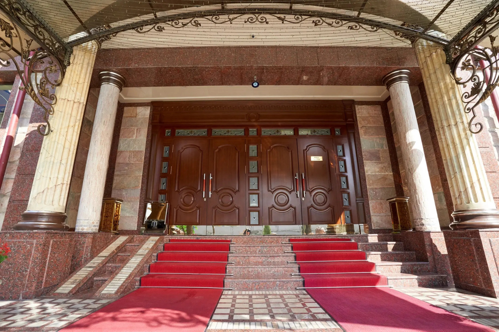 Отель Rakat Plaza