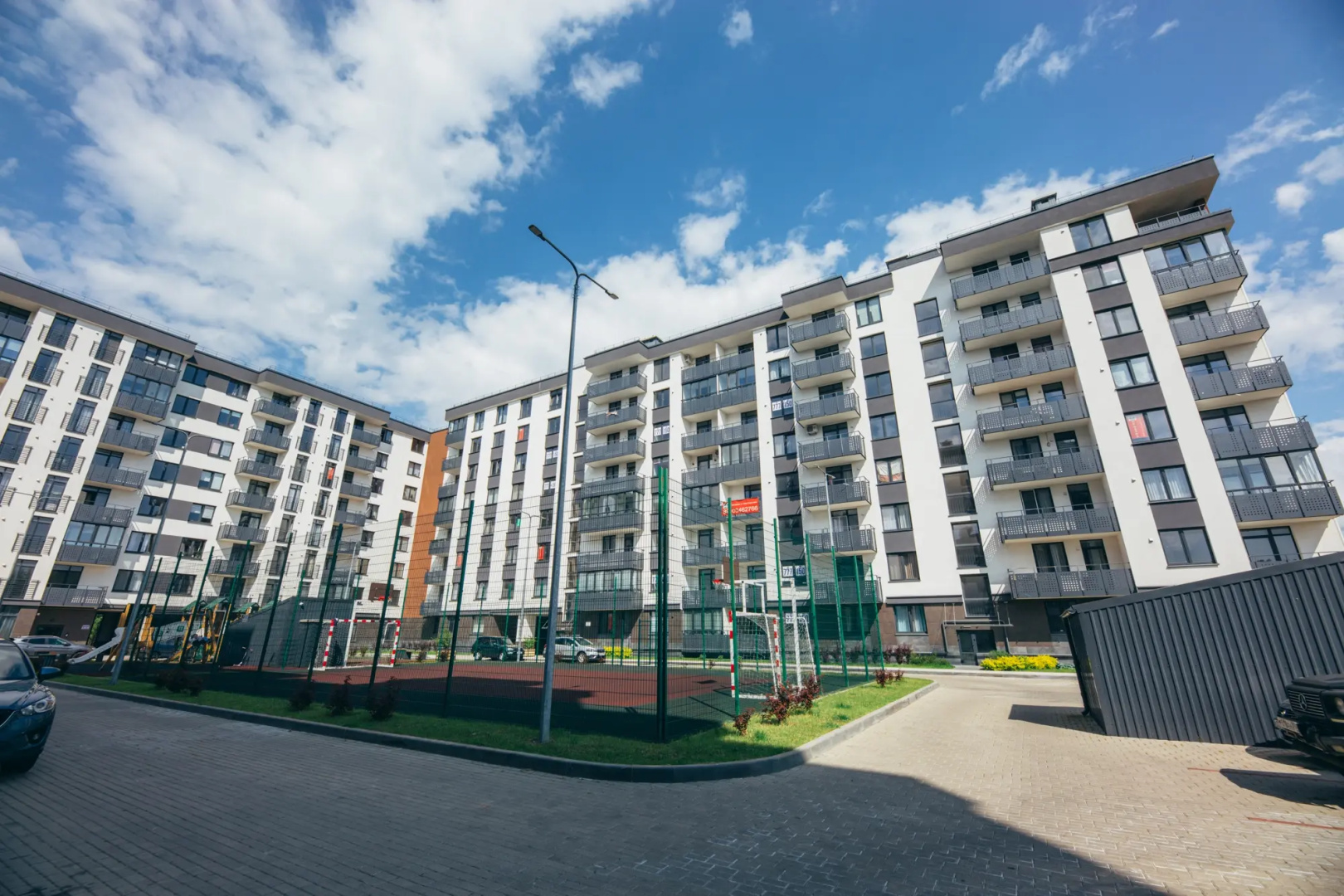 Квартира в новом доме возле Ашман Парка с бесплатной подземной парковкой