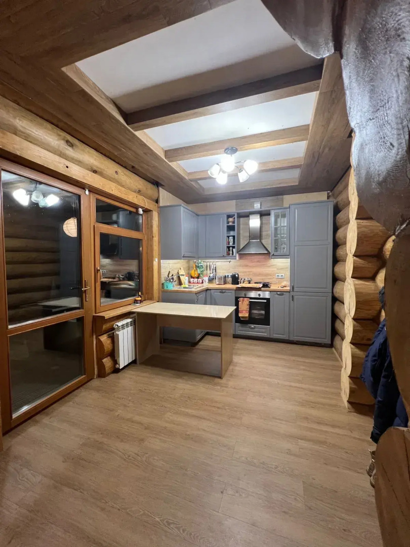 Частный дом Уютный дом в лесу у реки