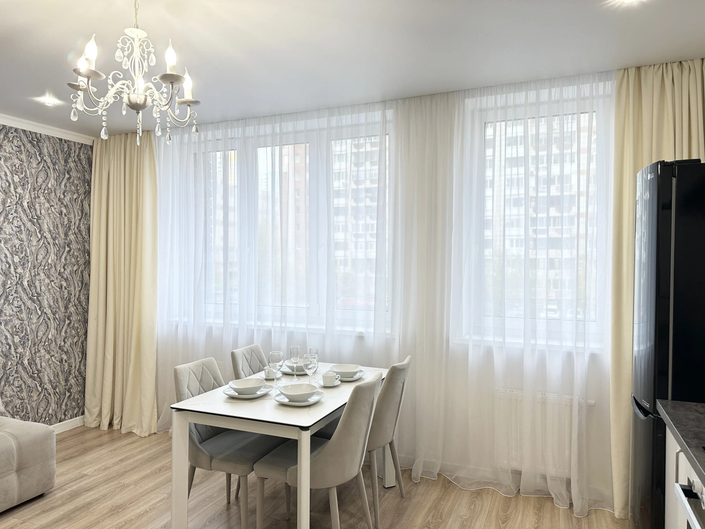 Квартира Премьер Апарт в ЖК бизнес класса Премьер