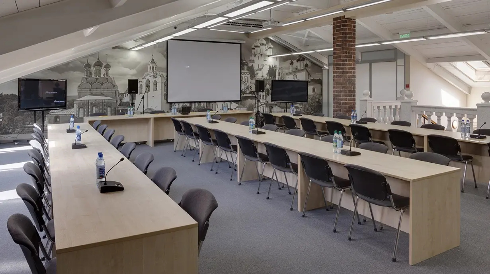 Гостиница Алеша Попович Двор