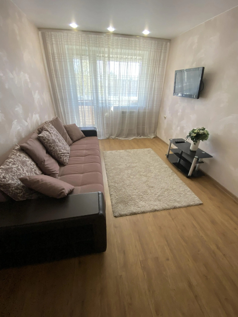 Апартаменты Ленина 80