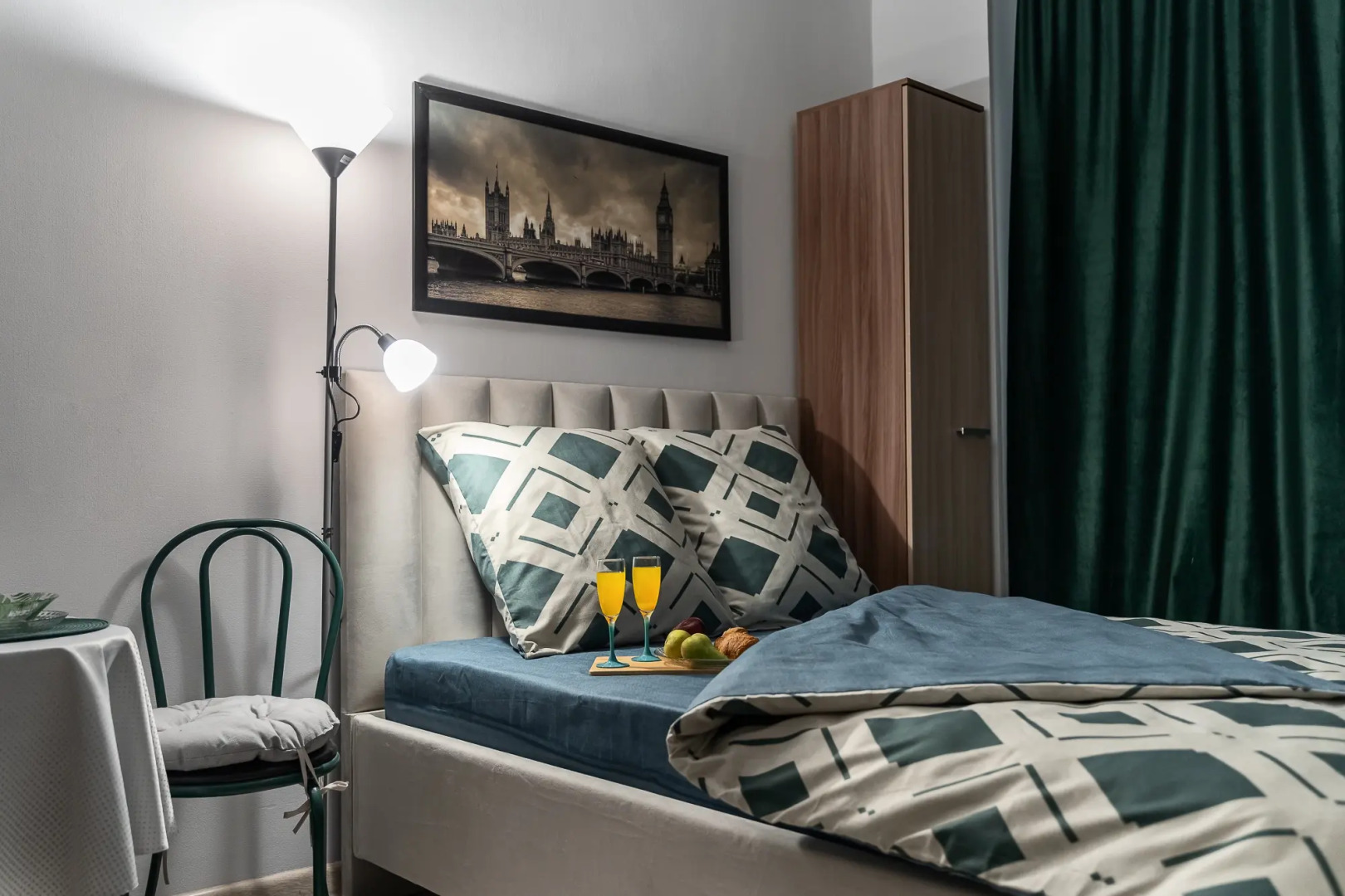 Апартаменты Emerald apart