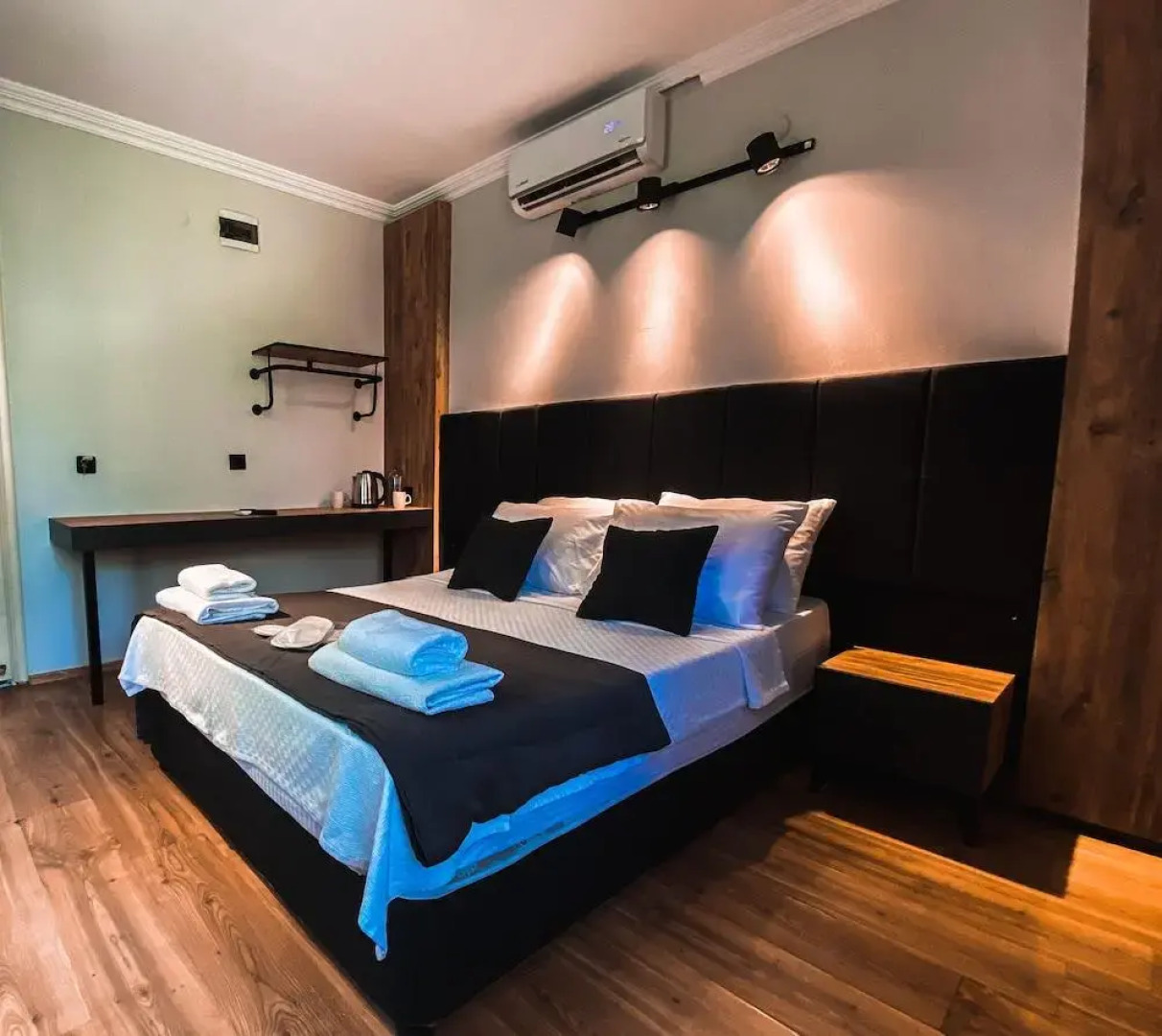 Отель Tepe Hotel & Business Suite