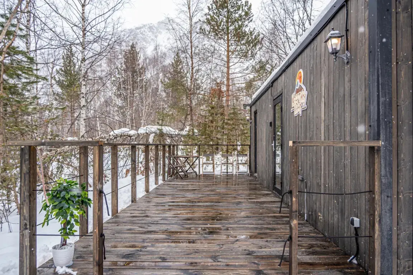 Коттедж Премиум с Терассой и Красивым Видом в Терсколе от Квартирукинг