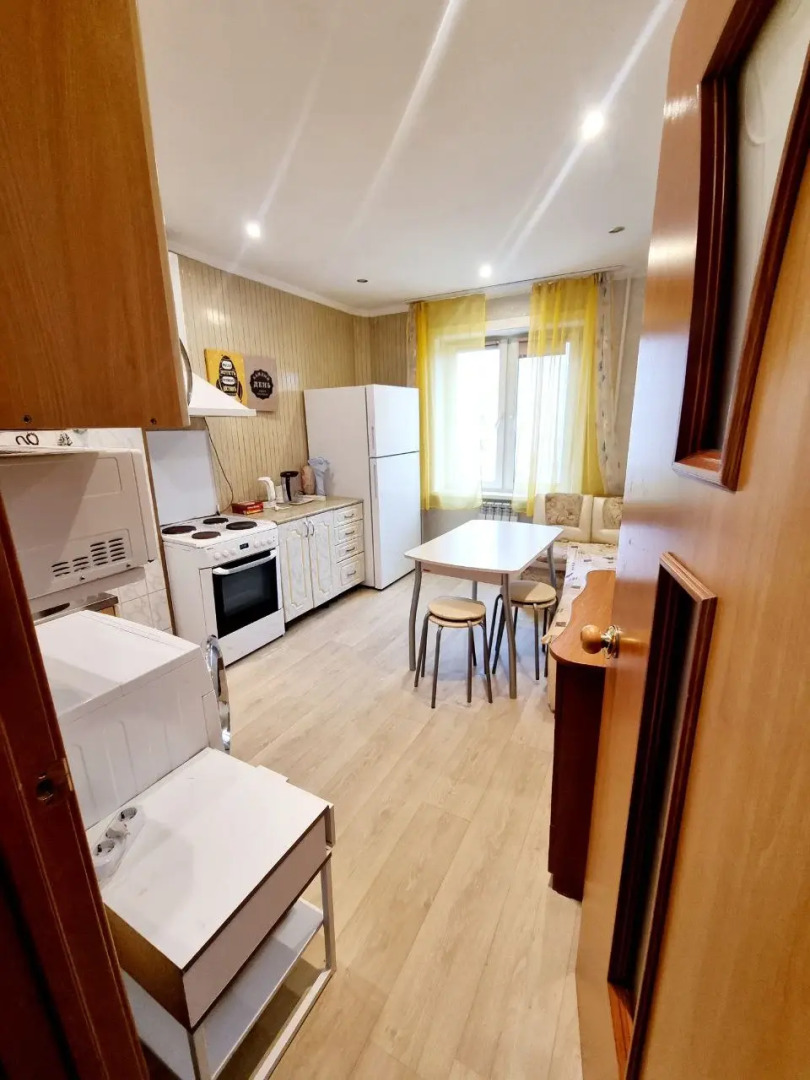 Квартира однокомнатная квартира на Есенина 3