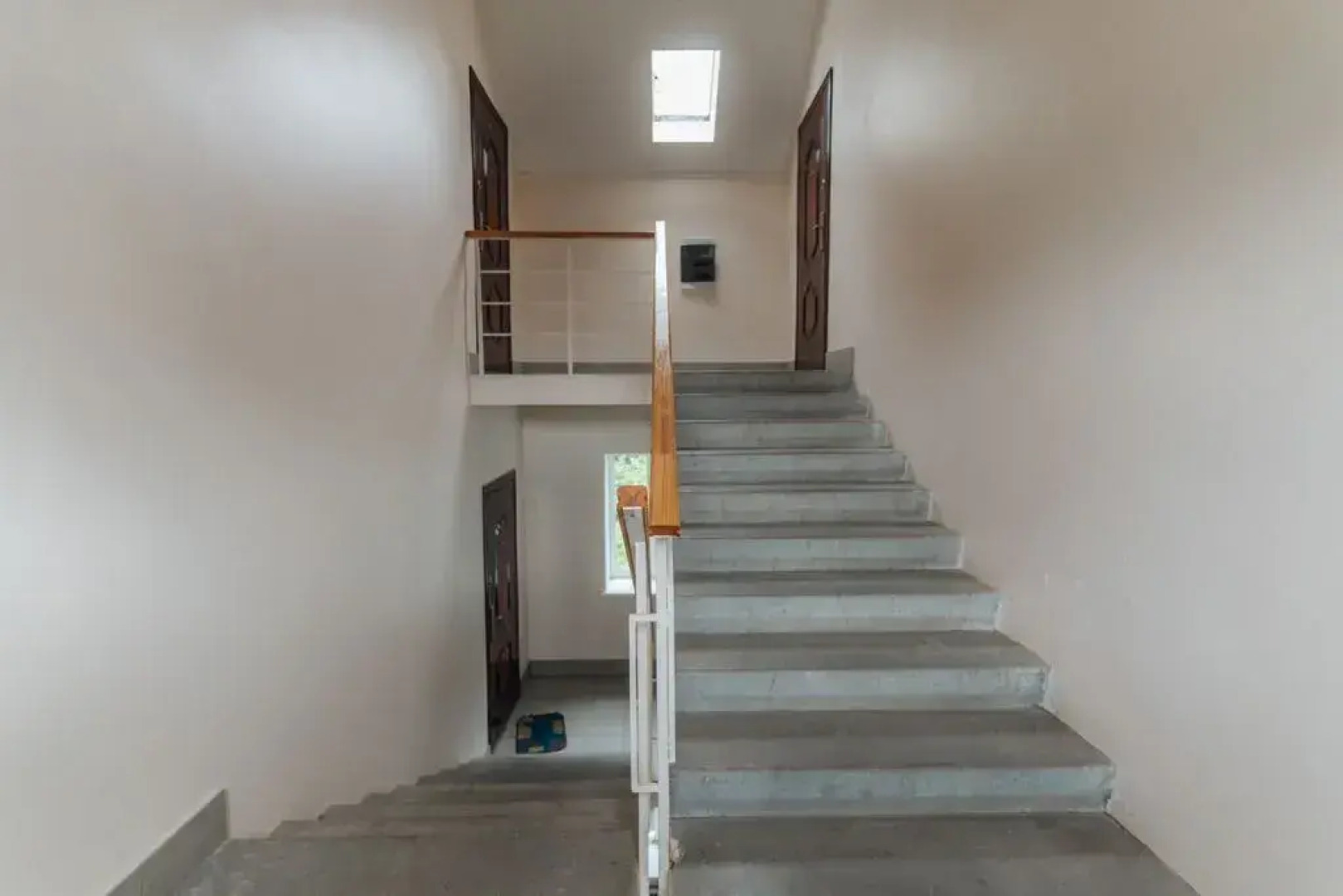 Апартаменты 2-к квартира Каракозова 10