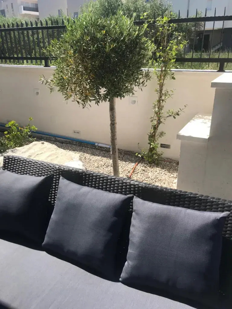 Вилла Urban Villa With Pool