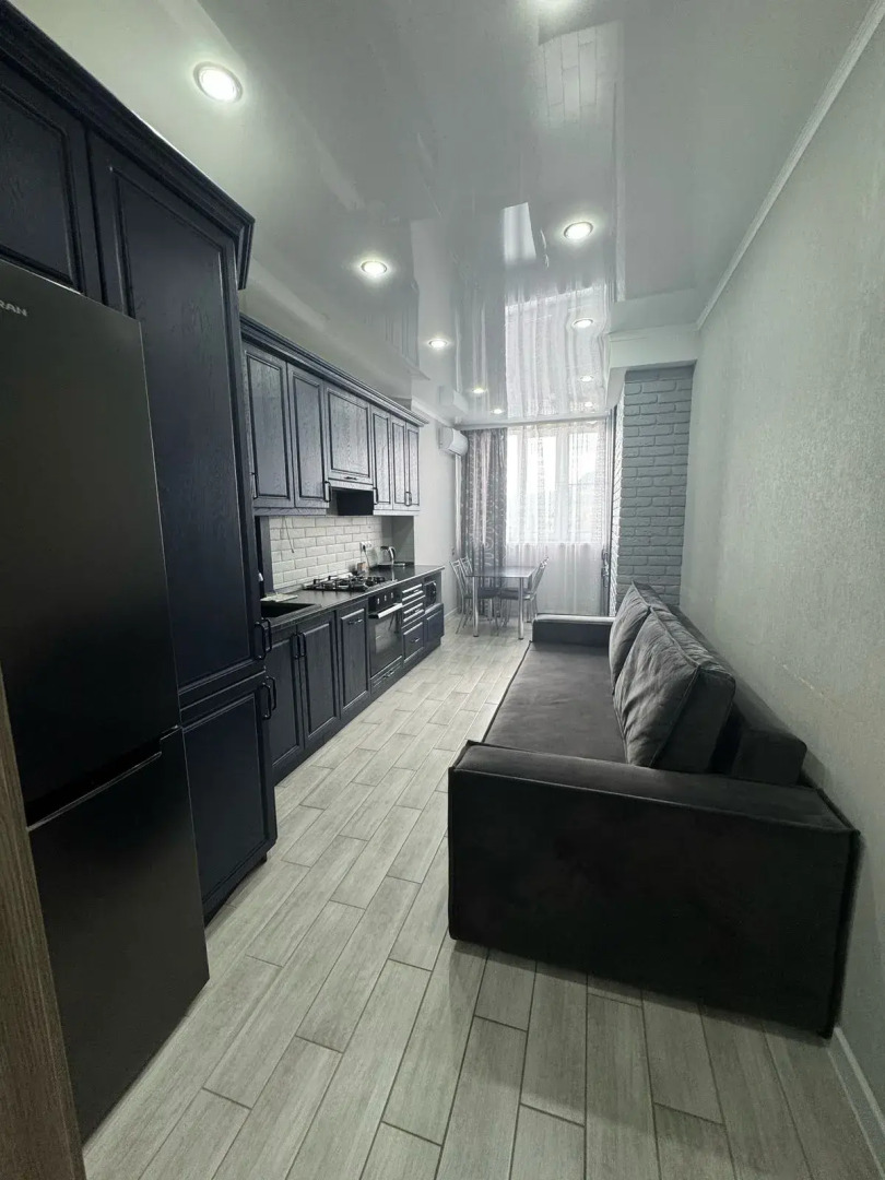 Апартаменты на Бибика 24 с видом на горы