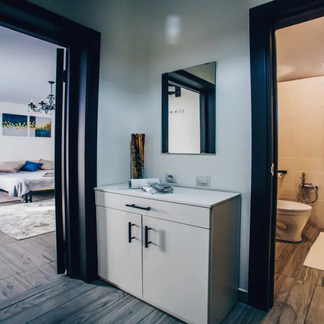 Частный дом за городом Монотель зелёный дом