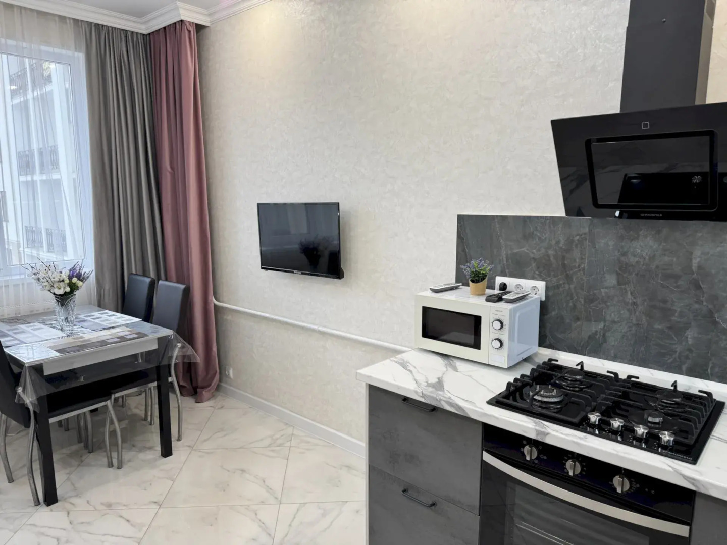 Апартаменты 236 Мира 44