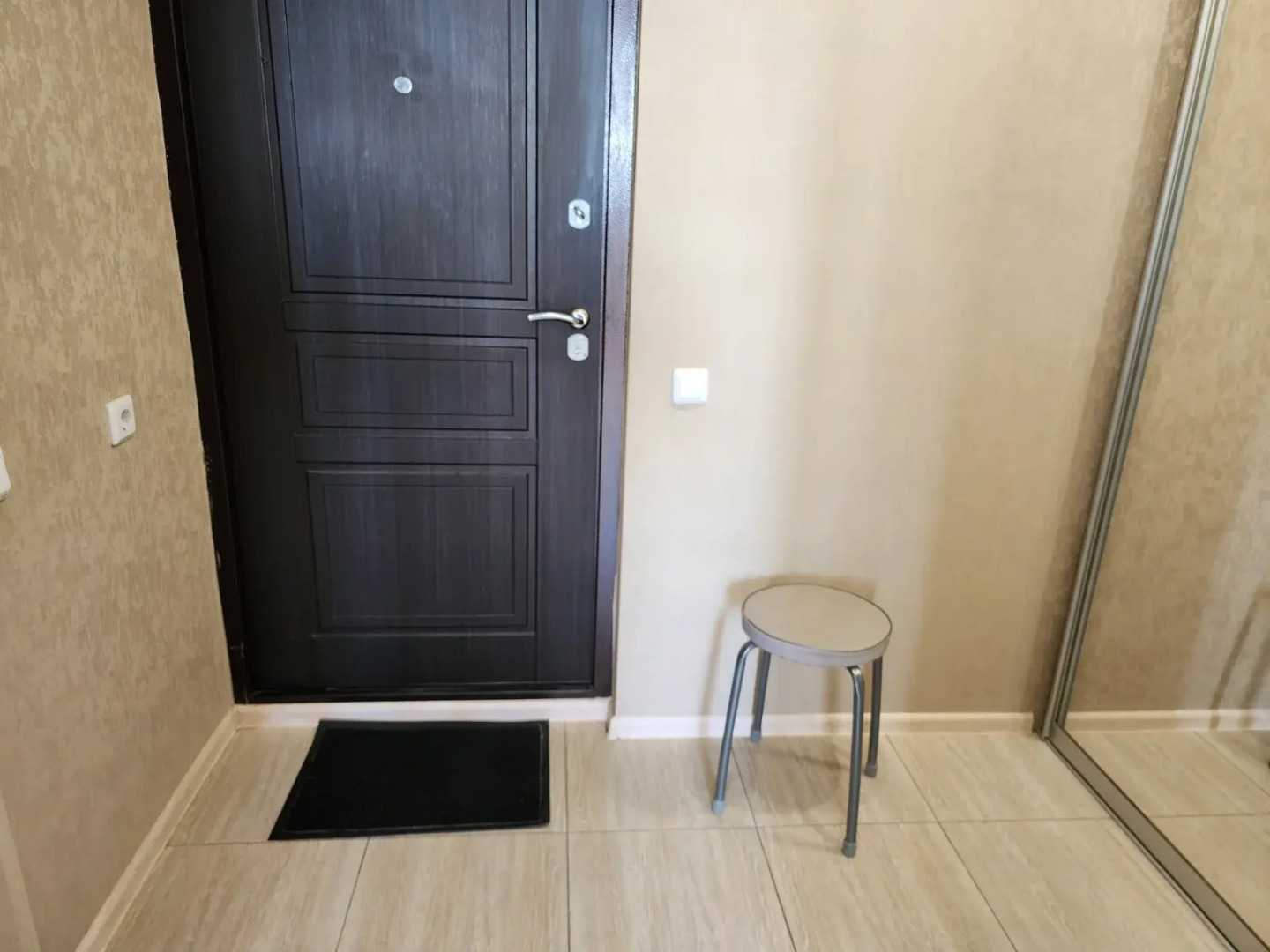 Квартира Студия с Видом на Озеро Чебаркуль Рядом с Вокзалом