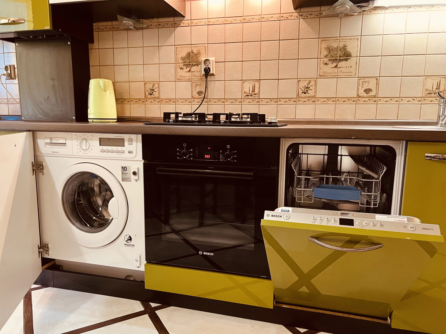 Квартира Двухкомнатная Зеленоградская Жемчужина