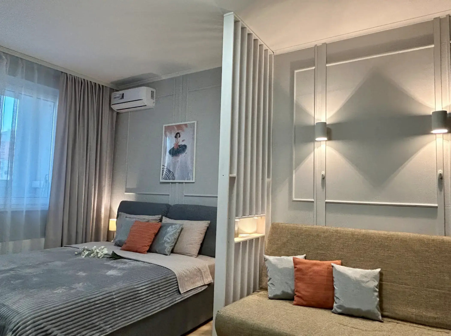 Апартаменты Акварели двухкомнатные рядом с ТЦ Июнь