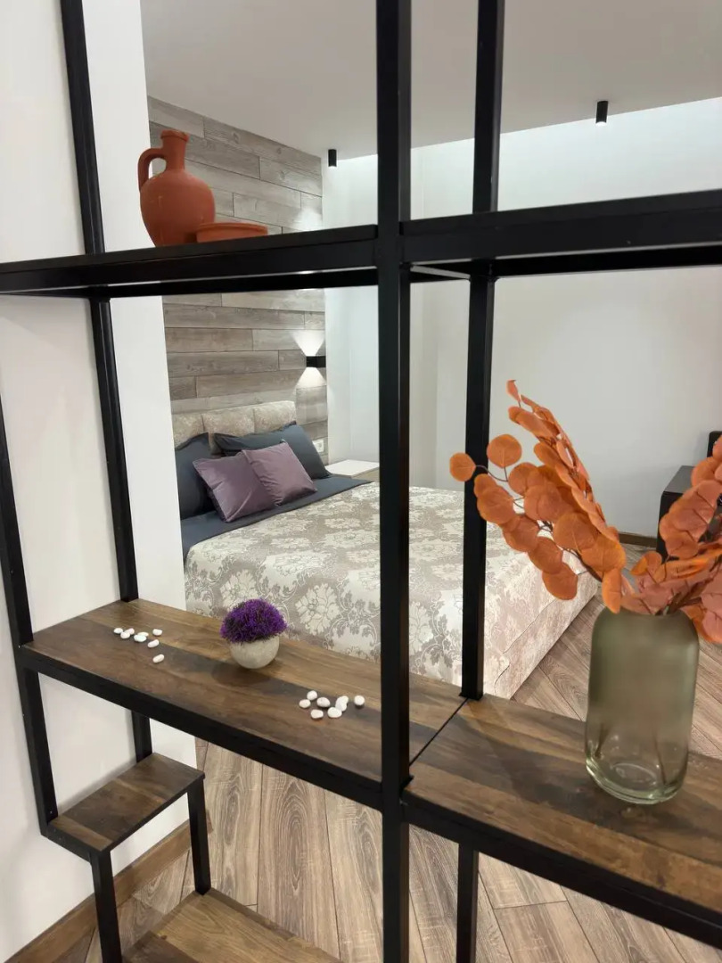 Апартаменты 105 около арбата с видом на горы