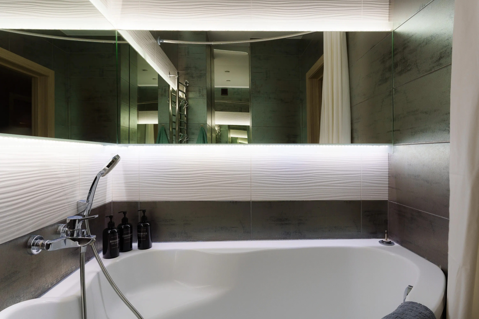 Квартира Уютная возле Метро Грушевка