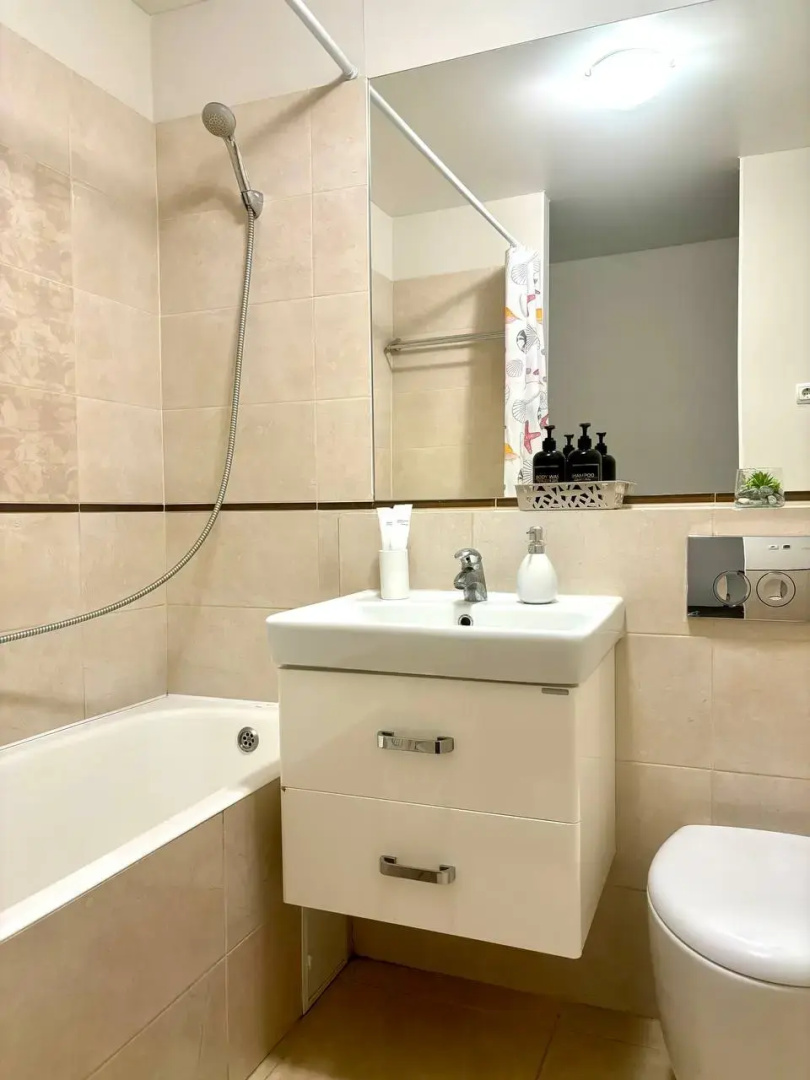 Квартира MoonRoom 72 жк Европейский