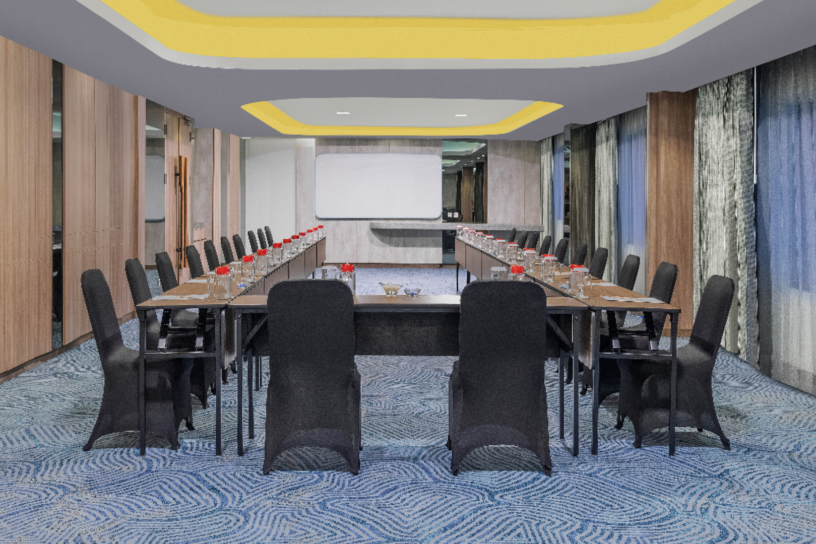 Отель Harper Banjarmasin