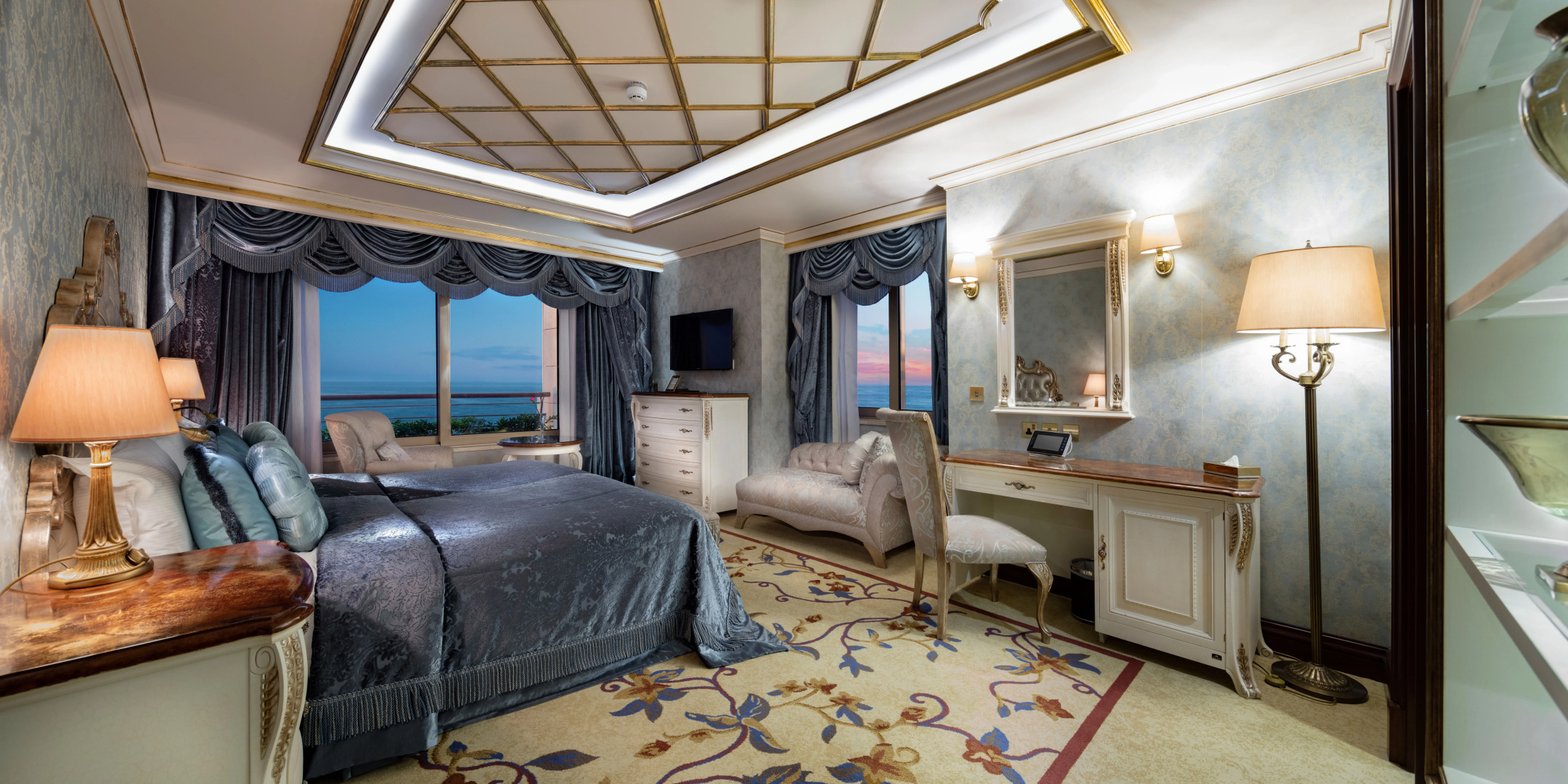 Отель Merit Royal Premium Casino & SPA